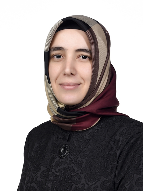 ZAHİDE FINDIK KİMDİR? / İBB. MECLİS ÜYESİ