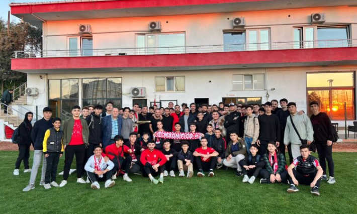 Pendikspor Magnifico’dan Futbolculara Ziyaret