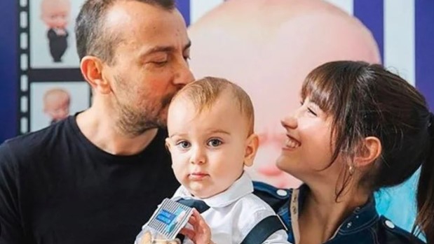 Kızını kucağına almak için gün sayan Hazal Kaya gözleri dolu dolu anlattı!