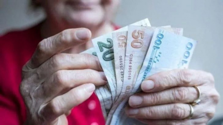 Son dakika! En düşük emekli maaşı 7 bin 500 TL olacak