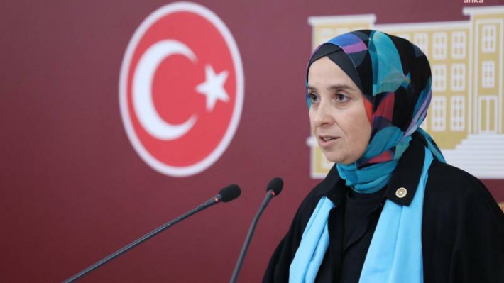 ELİF ESEN, ‘Yerelde Kadına Yer Var’ Kampanyasının Detaylarını Açıkladı