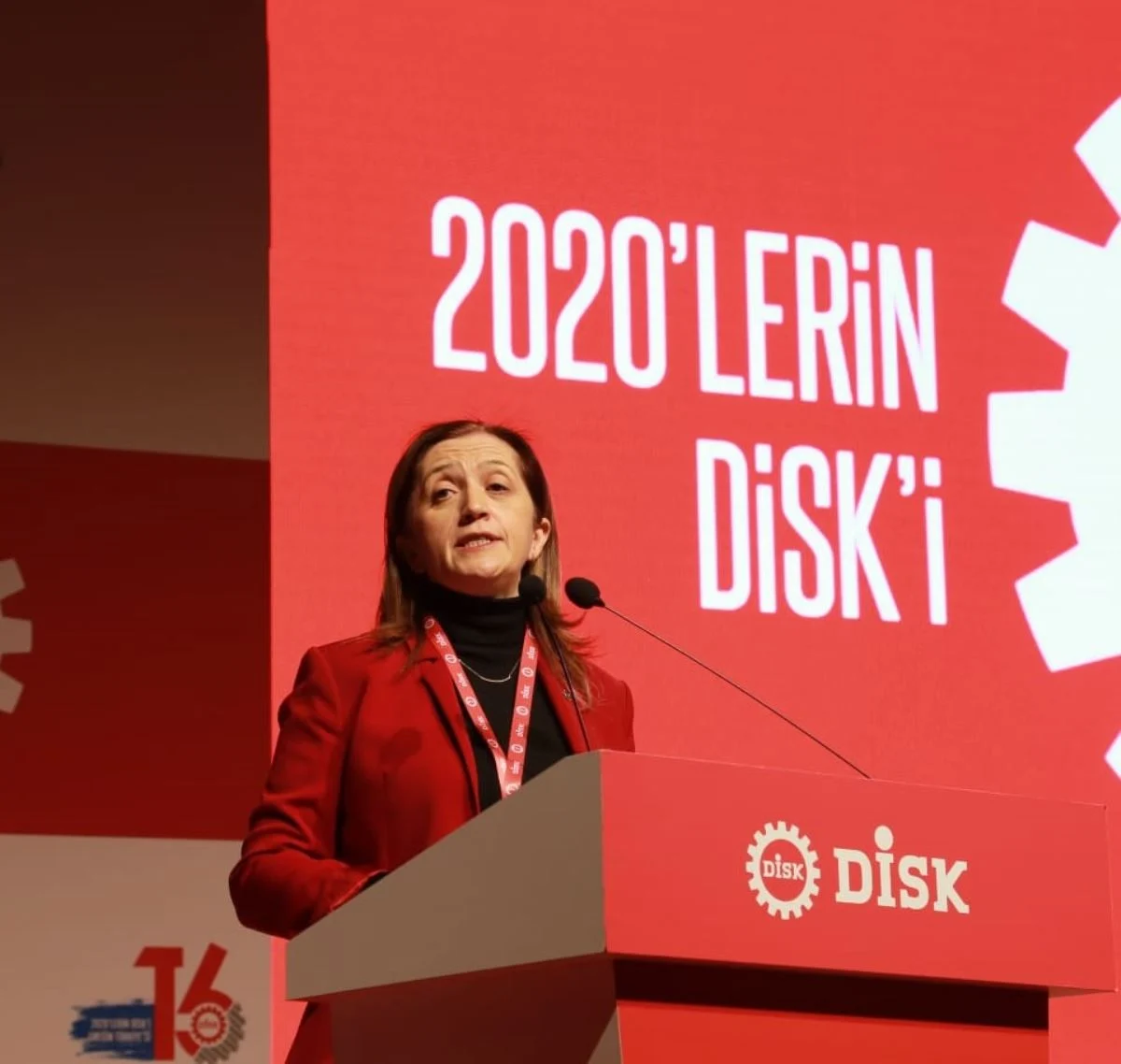 DİSK Başkanı Arzu Çerkezoğlu’ndan asgari ücrete Tepki