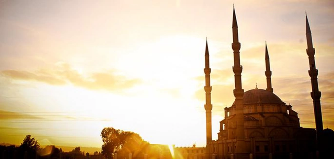 Gönüllere Rehber 10 Emir