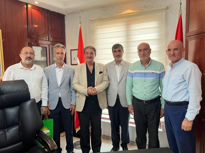 HÜDA PAR Pendik’te Çeşitli Temaslarda Bulundu