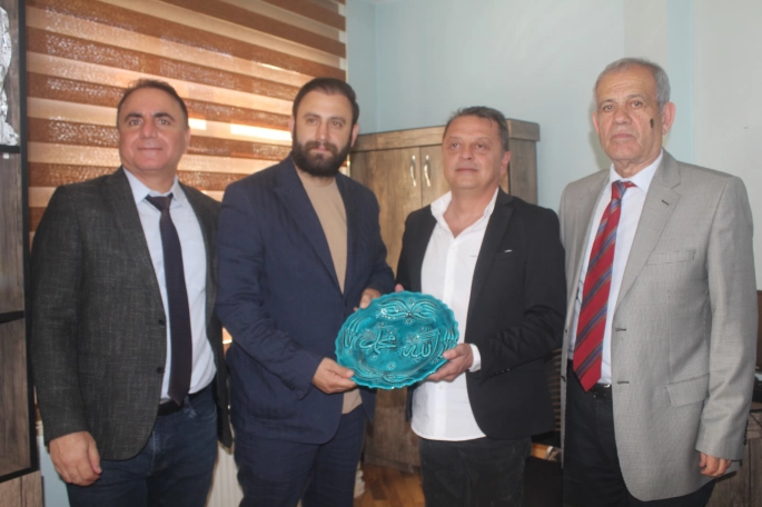 İstanbul Avrasya Gazeteciler Derneği Oğuzhan Bayrak ile Devam Ediyor