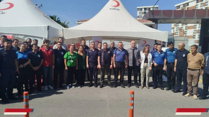 Pendik’te Toplumsal Dayanışmanın Güçlü Örneği: Kolluk Kuvvetlerinden Kan Bağışı