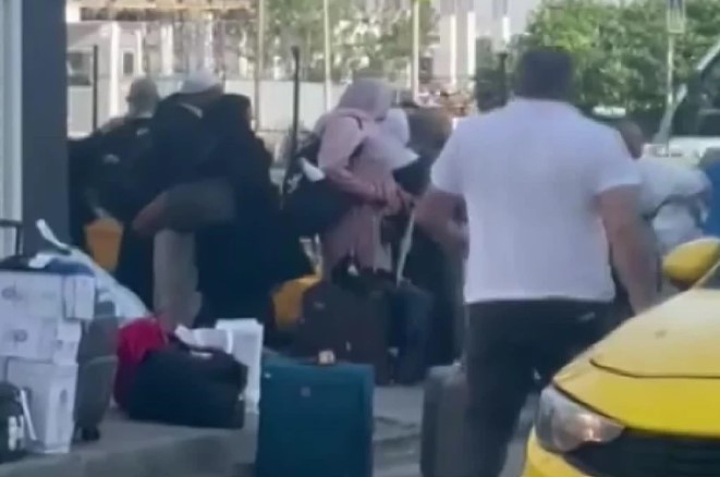 Pendik'te Turistlerle Taksi Şoförü Arasında Kavga