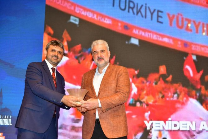 AK PARTİ PENDİK İLÇE YÖNETİM KADROSU